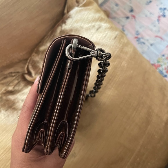 Prada chainlink small bag. - Picture 8 of 13